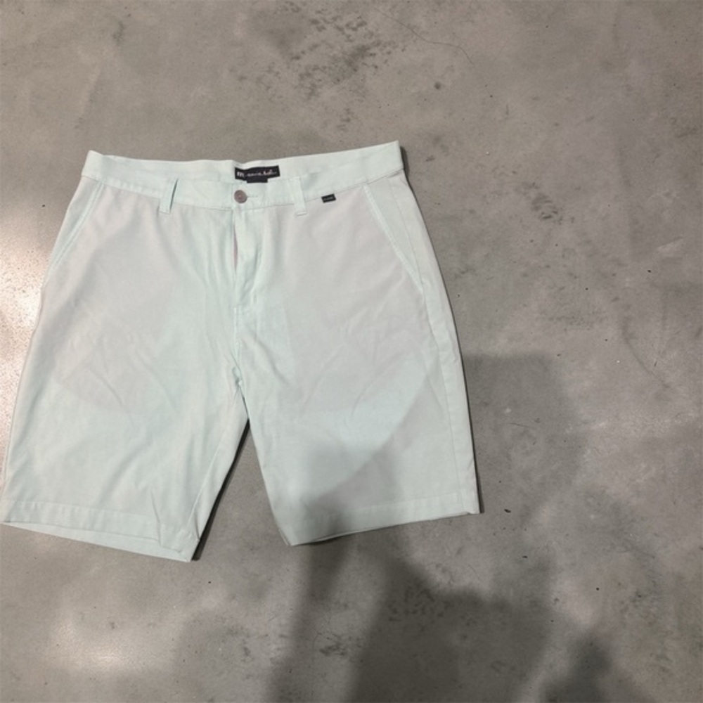 TravisMathew Sand Harbor Shorts Men’s 36 Light BluePerformance Golf